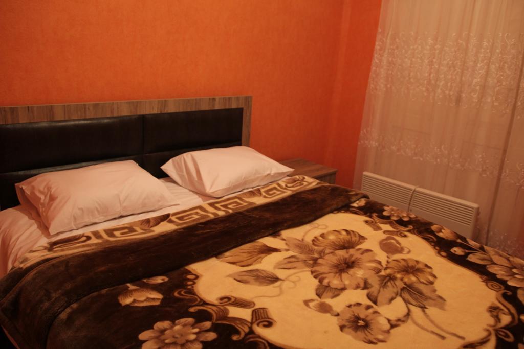 Guest House Chuta In Lagami Mestia Exterior photo